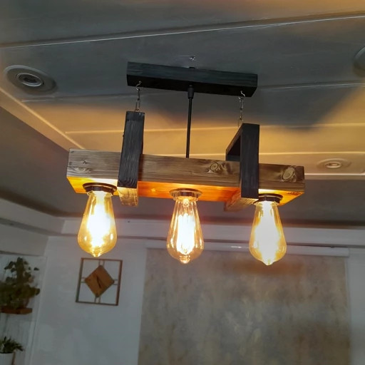 لوستر چوبی آقاینجار سه سرپیچ