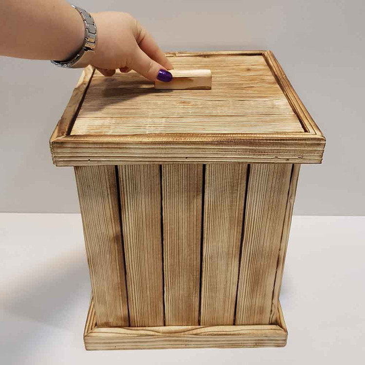 سطل چوبی چهارگوش بزرگ