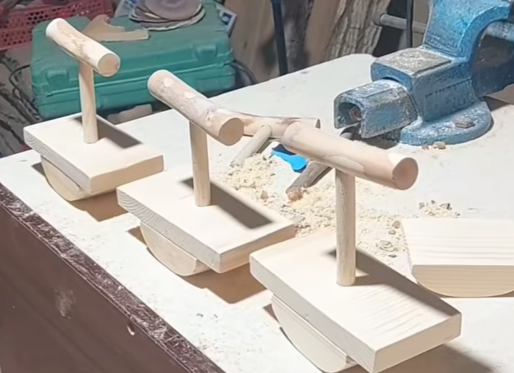 اسباب بازی طوطی الاکلنگ متحرک چوبی آقاینجار