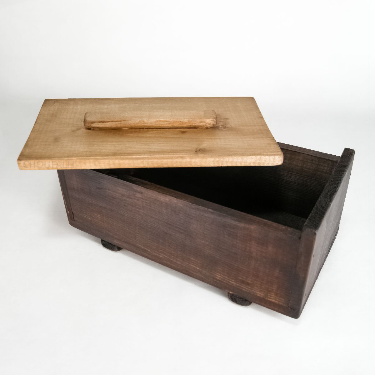 شکلات خوری آقای نجار