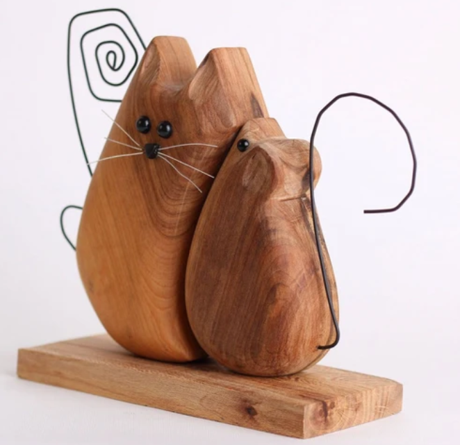 مجسمه چوبی موش و گربه آقای نجار
