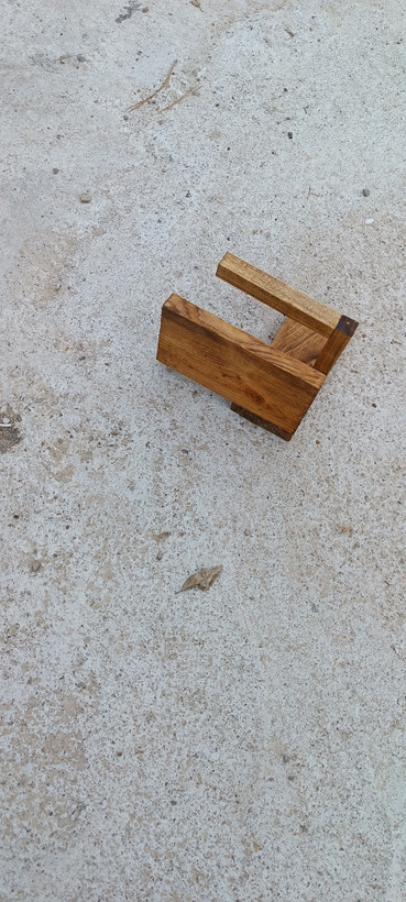 نگهدارنده دستمال رولی توالت چوبی آقای نجار