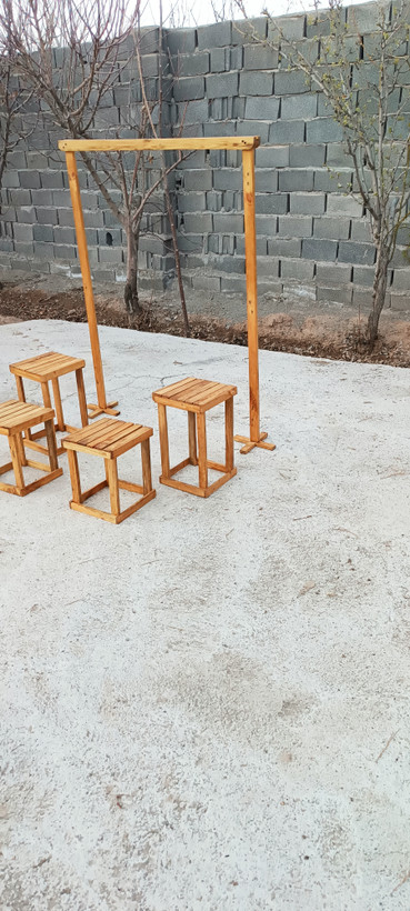 ست استند طاق و چهار پایه نگهدارنده روستیک آقای نجار
