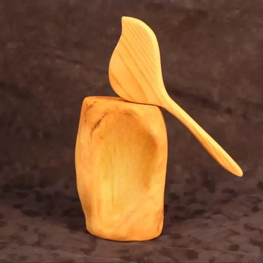 مجسمه چوبی پرنده آقای نجار