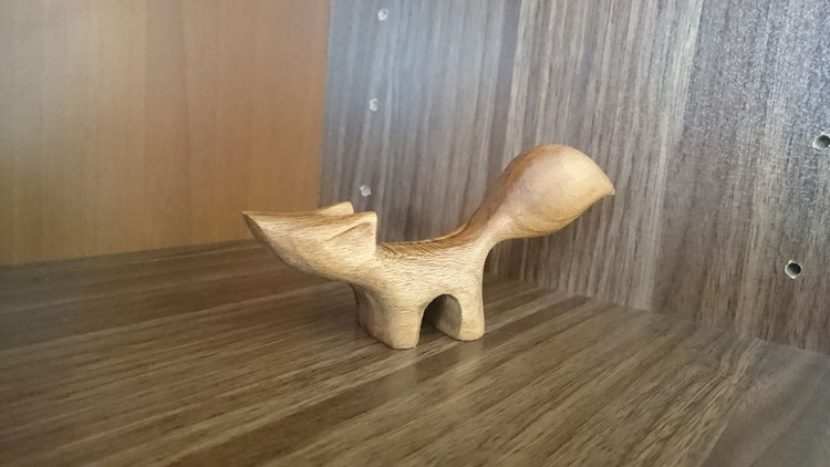 مجسمه چوبی طرح روباه آقای نجار