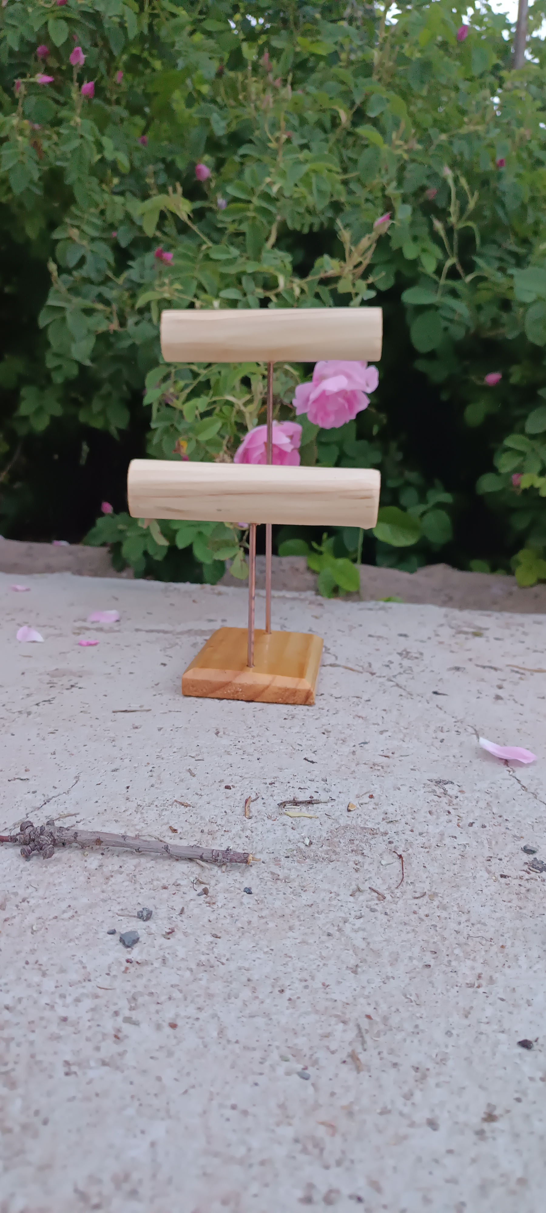 استند بدلیجات مدل دو میله آقای نجار