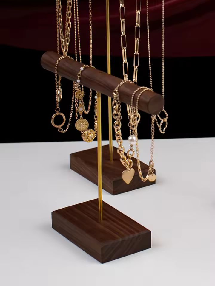 ست استند دستبند و گردنبند آقای نجار