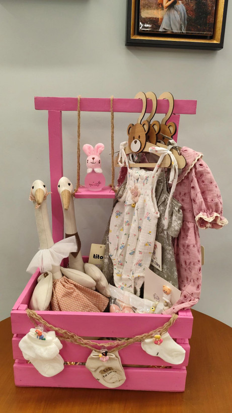 رگال رونمایی لباس کودک تاب دار آقای نجار