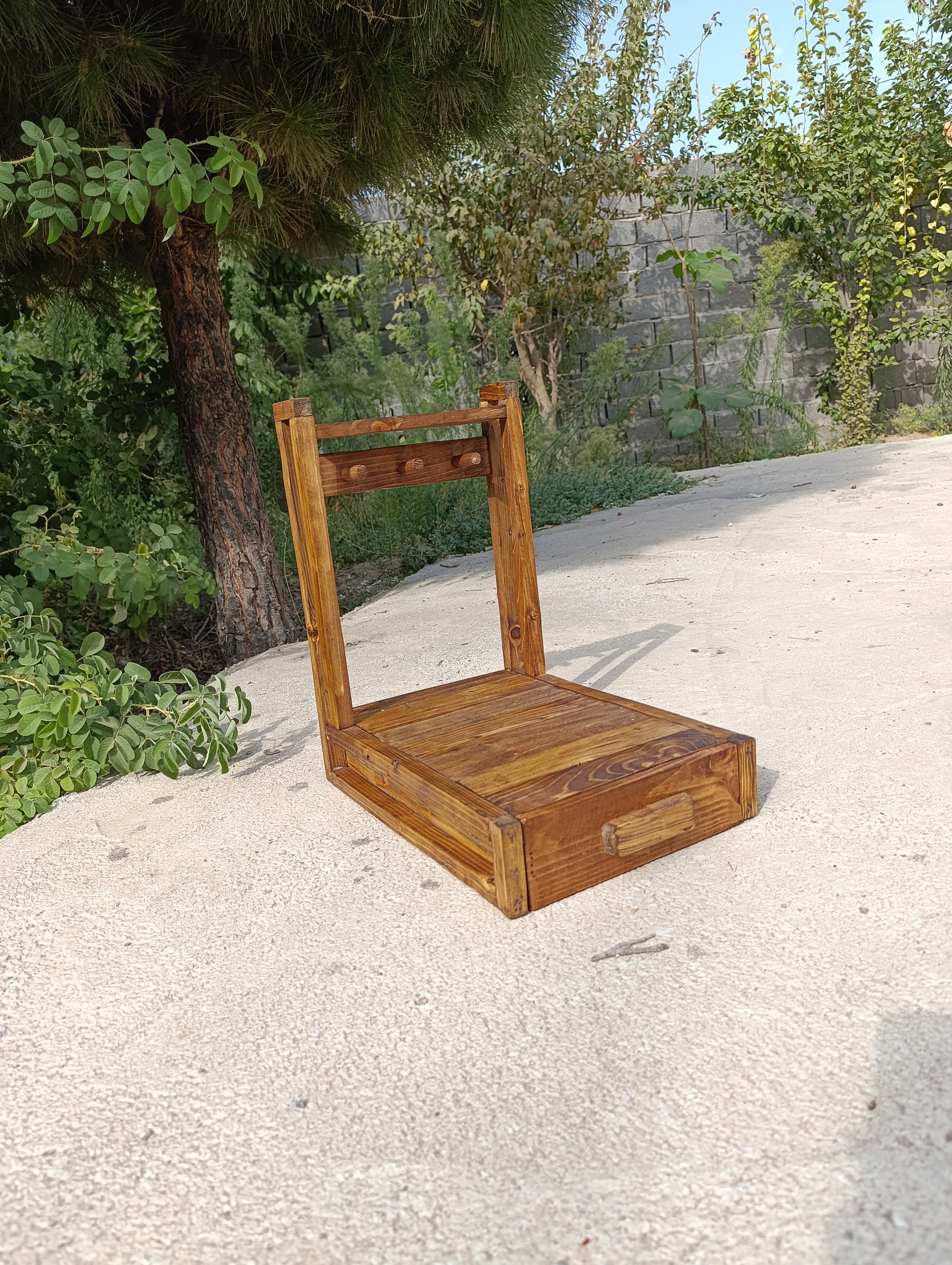 مینی استند اسپرسو کشو دار آقای نجار