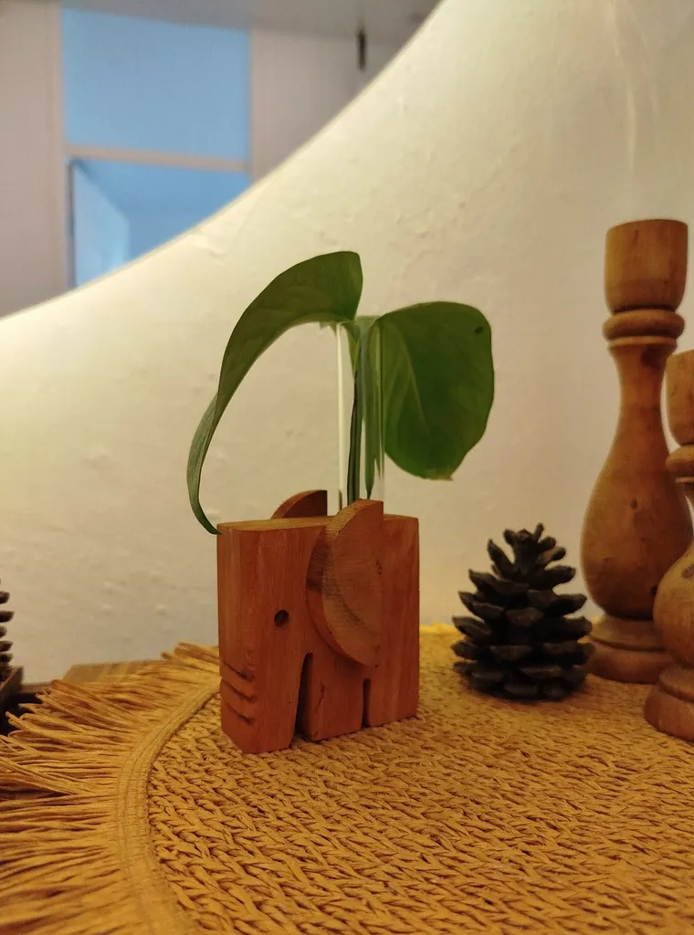 مجسمه و گلدان دکوری مدل فیل آقای نجار