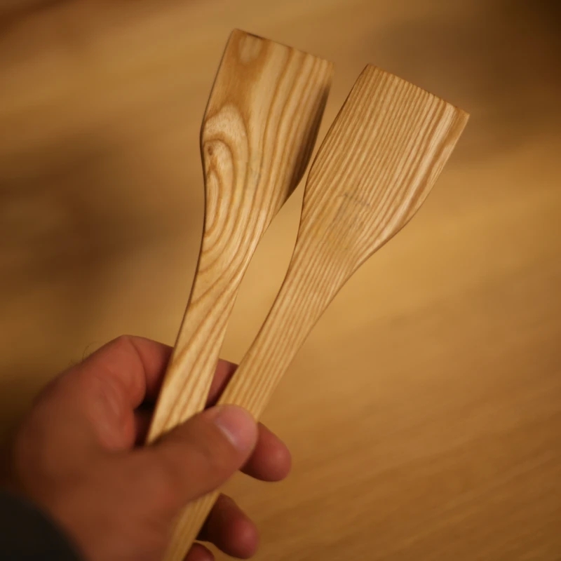 بسته دو عددی قاشق چوبی آقای نجار